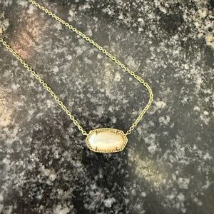 Kendra Scott Elisa necklace